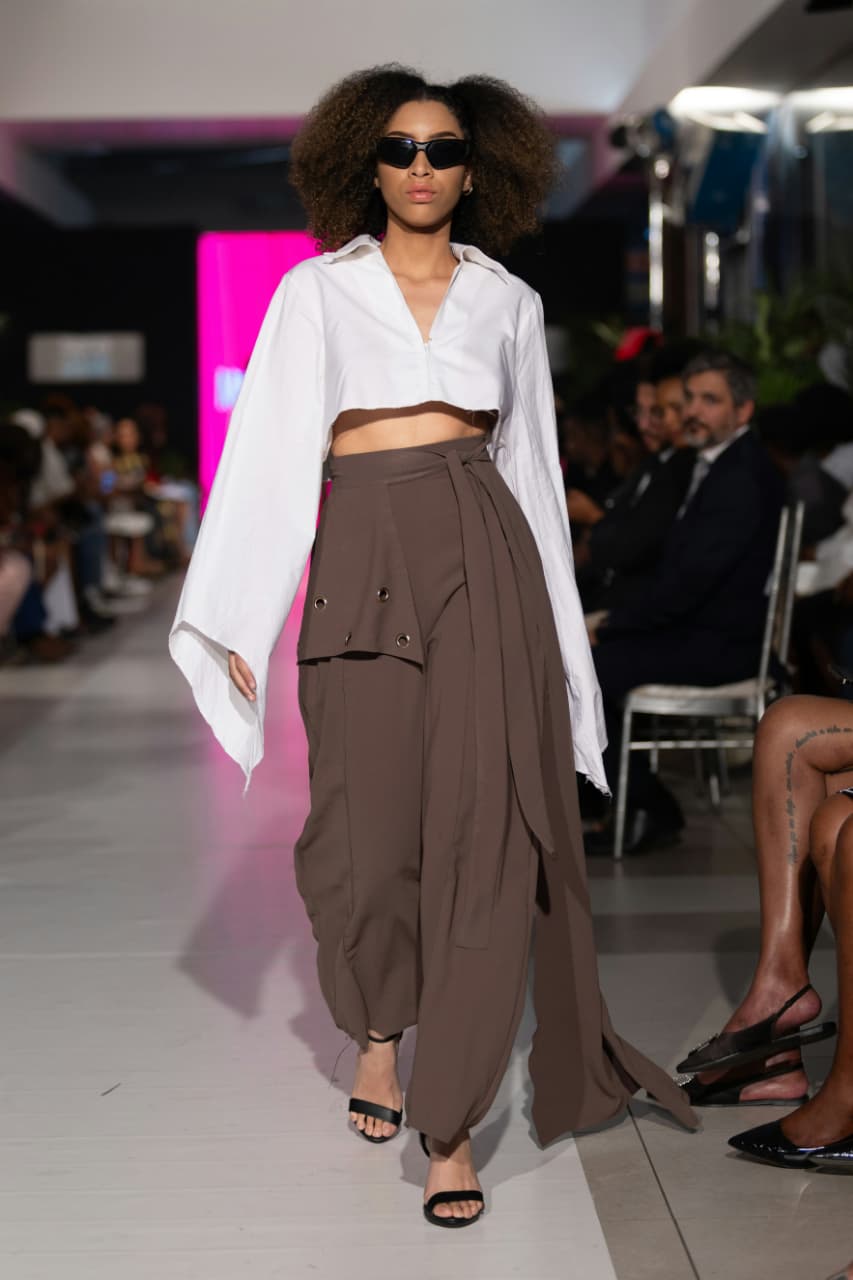 L&C Model Connect showcase photo 6